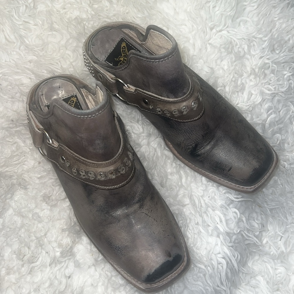 Freebird Traine Stone Gray Leather Shoes size7